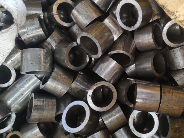 东坡无缝钢管切割